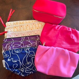 Lot of 9 Elizabeth Arden Cosmetics Bags Pouches Pleather Cloth Neoprene Travel